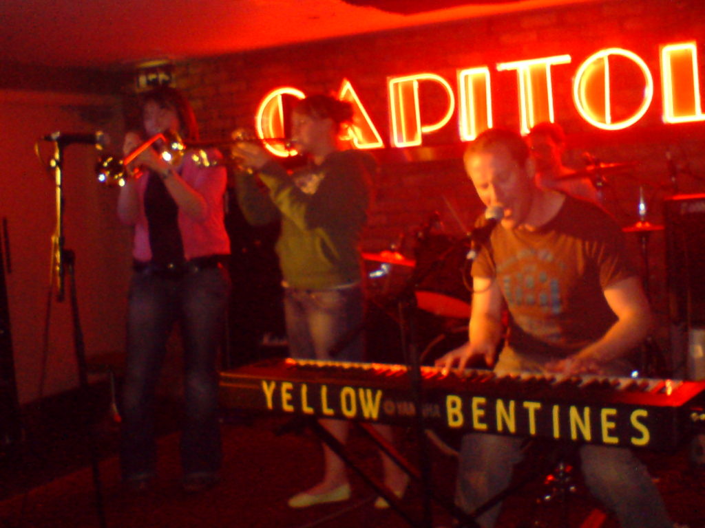 yellow bentines
Rockin' the Capitol #yellowbentines #rockingout #trumpets #trumpet #capitolglasgow #piano #pianomusic #drums #drummer #trumpetladies #rockingthosekeys #livemusic #glasgowgig #glasgowmusicscene #scottishband #scottishmusic #livemusicinscotland #music