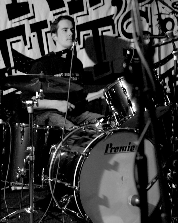 #Drummer #drummerlife #drums #music #scottishmusic #scottishdrummer #drumming #yellowbentines #scottishband #andyhall #andrewhall